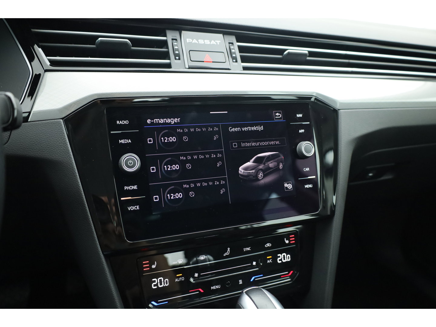 Volkswagen Passat 1.4 TSI PHEV GTE Business | Adapt. Cruise | Camera | Memory Seat | Stoel-Stuurverw. | Leder | Apple CarPlay & Android Auto
