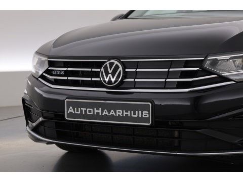 Volkswagen Passat 1.4 TSI PHEV GTE Business | Adapt. Cruise | Camera | Memory Seat | Stoel-Stuurverw. | Leder | Apple CarPlay & Android Auto