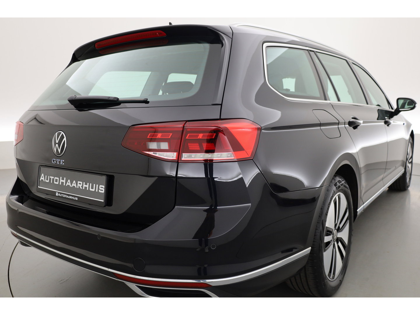 Volkswagen Passat 1.4 TSI PHEV GTE Business | Adapt. Cruise | Camera | Memory Seat | Stoel-Stuurverw. | Leder | Apple CarPlay & Android Auto