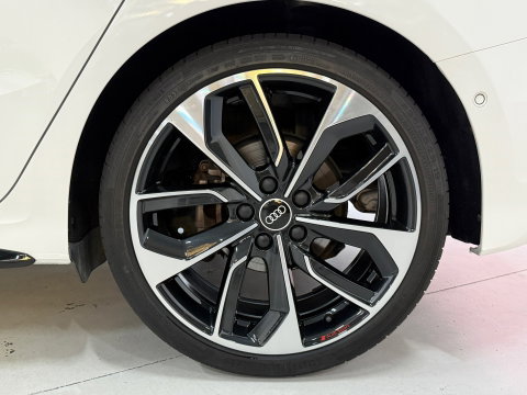 Audi A3 35 TFSI S-Line*Pano*Sonos*Camera*Matrix