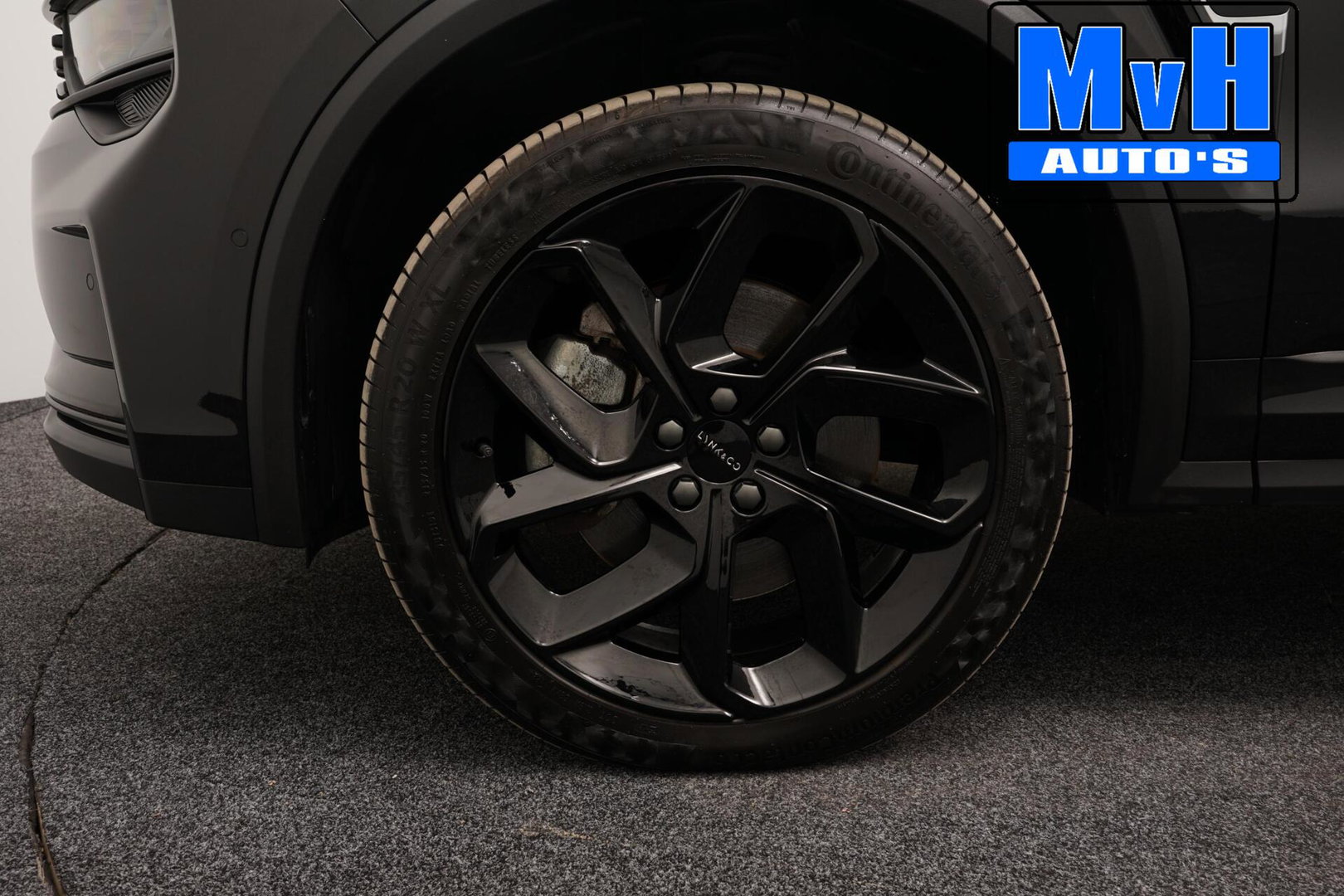 Lynk & Co 01 1.5 Plug-in Hybride|FULL BLACK XL|LEER|360ºCAM
