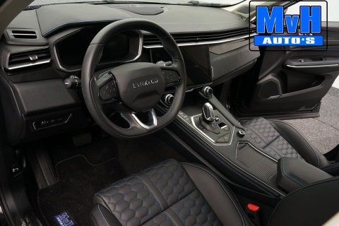 Lynk & Co 01 1.5 Plug-in Hybride|FULL BLACK XL|LEER|360ºCAM