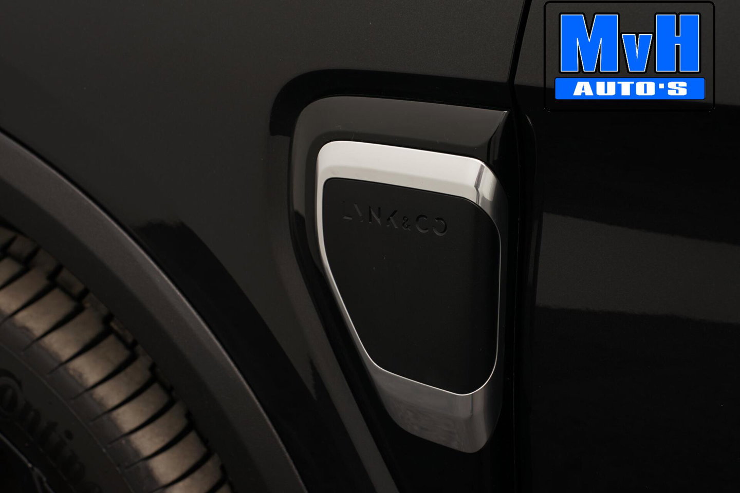 Lynk & Co 01 1.5 Plug-in Hybride|FULL BLACK XL|LEER|360ºCAM