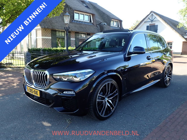 BMW X5 - 45E XDRIVE HIGH EXE / 22'' / CARPLAY / HEAD-UP / PANODAK / KEYLESS