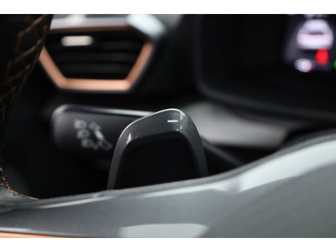 CUPRA Formentor 1.4 e-Hybrid Business | Dig. Cockpit | Adapt. Cruise | Camera | Keyless | Stoel-Stuurverw. | 18'' | SOH 96% | x