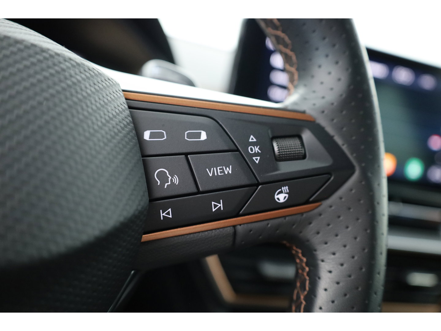 CUPRA Formentor 1.4 e-Hybrid Business | Dig. Cockpit | Adapt. Cruise | Camera | Keyless | Stoel-Stuurverw. | 18'' | SOH 96% | x