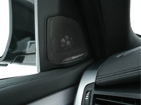 BMW X6 M50d (INCL-BTW) Aut. *PANO | HEAD-UP | LEATHER | FULL-LED | HARMAN/KARDON | DIGI-COCKPIT | CAMERA | MEMORY-PACK | HEATED-COMFORTSEATS | NAVI-FULLMAP | SHIFT-PADDLES | PRIVACYGLASS | 20"ALU*