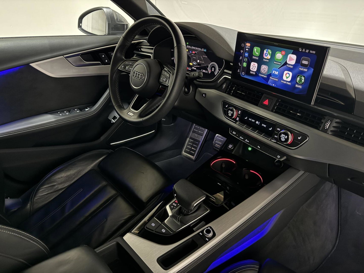 Audi A4 Avant 40 TFSI S-line Black Edition Pano Leer Memory B&O Sfeer NAP