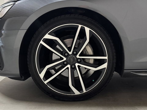 Audi A4 Avant 40 TFSI S-line Black Edition Pano Leer Memory B&O Sfeer NAP