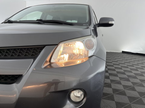 Toyota Urban Cruiser 1.3 VVT-i Dynamic *NAVI-FULLMAP | KEYLESS | ECC | PRIVACYGLASS | TOWBAR | DAB | PDC | 16''ALU*