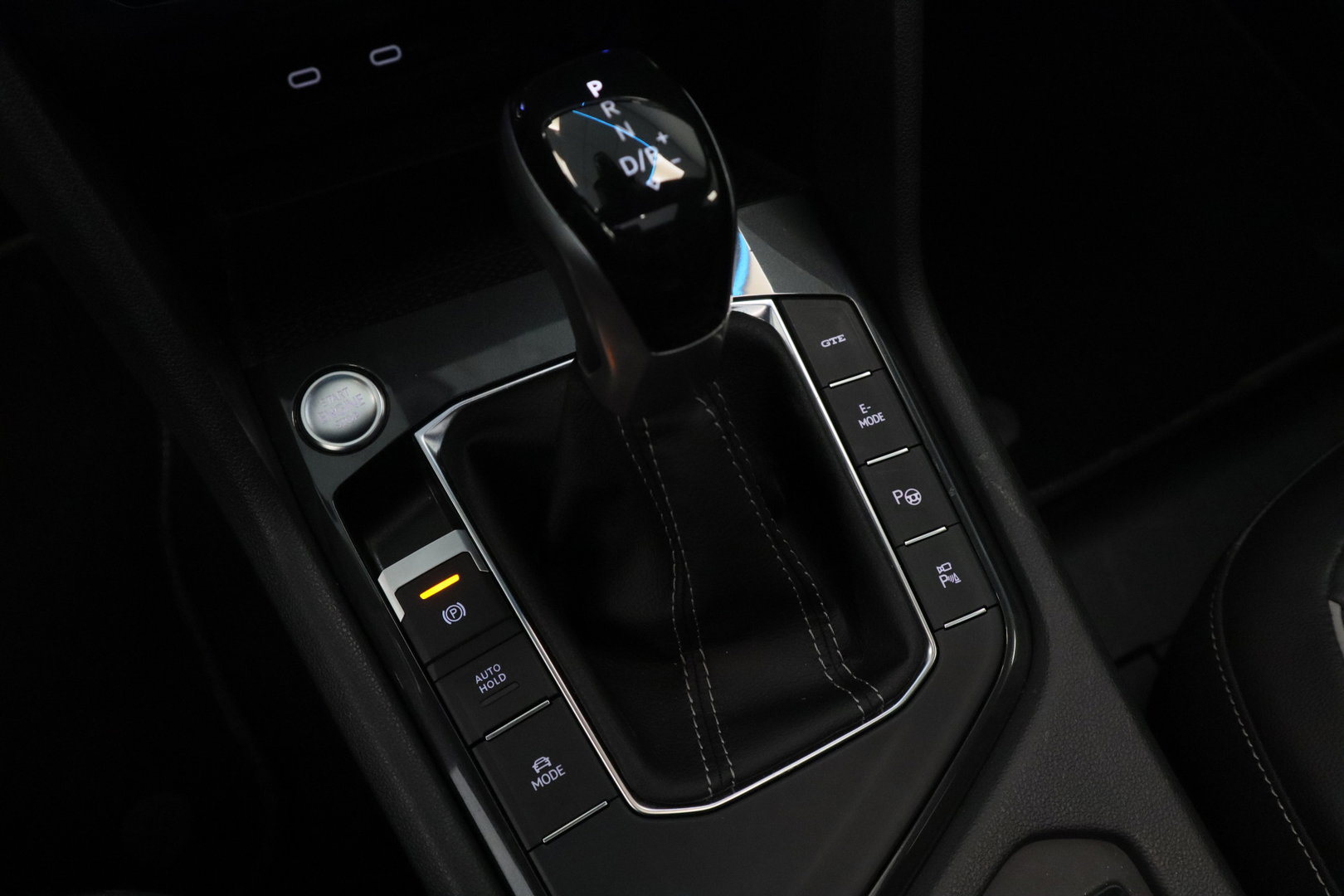 Volkswagen Tiguan 1.4 TSI eHybrid R-Line Business+ Volleder VCP Panoramadak Elec.Trekhaak