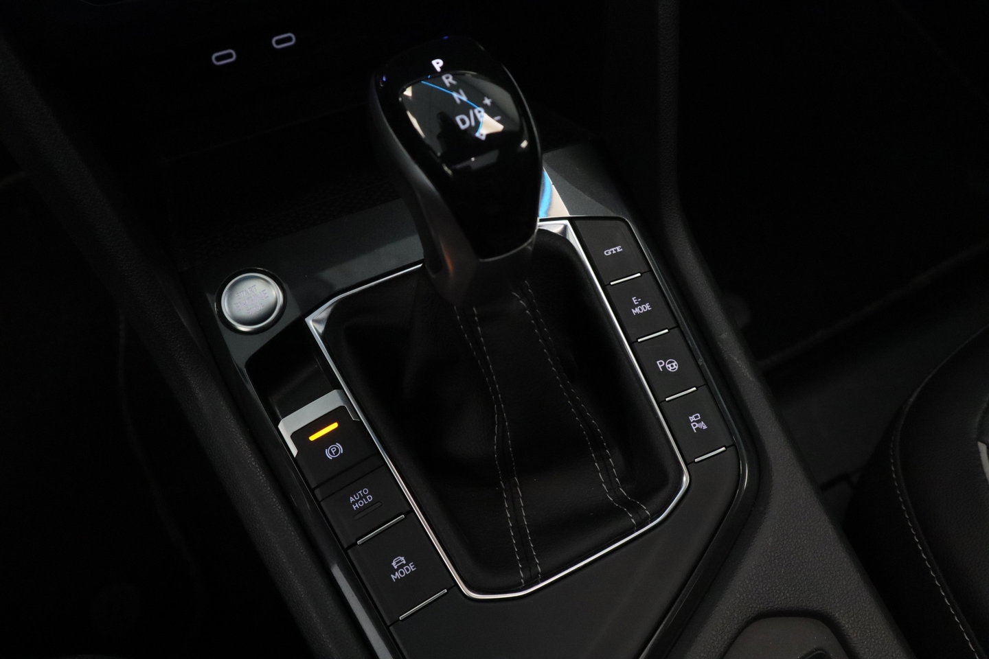 Volkswagen Tiguan 1.4 TSI eHybrid R-Line Business+ Volleder VCP Panoramadak Elec.Trekhaak