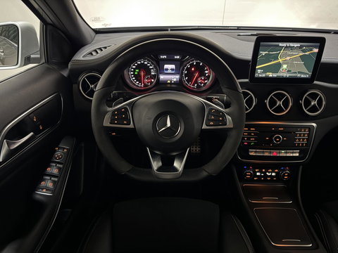 Mercedes-Benz A-Klasse 200 AMG WhiteArt Edition Pano Cruise NAP