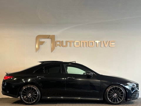 Mercedes-Benz CLA-Klasse 180 Premium+ AMG Pano|Memory|Sfeer