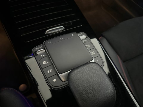 Mercedes-Benz CLA-Klasse 180 Premium+ AMG Pano|Memory|Sfeer