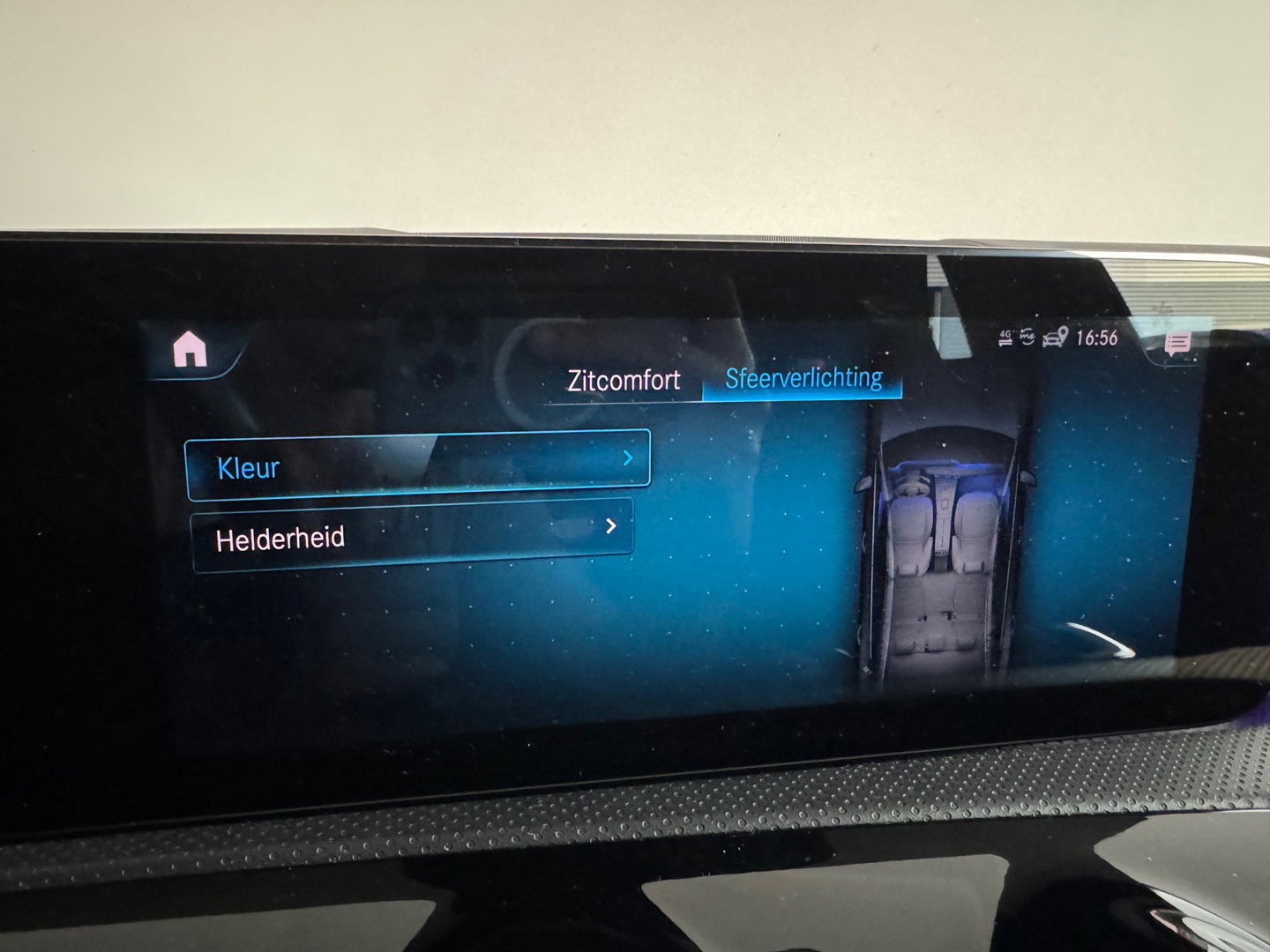 Mercedes-Benz CLA-Klasse 180 Premium+ AMG Pano|Memory|Sfeer