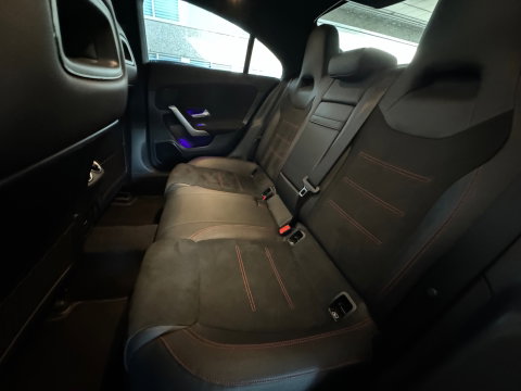Mercedes-Benz CLA-Klasse 180 Premium+ AMG Pano|Memory|Sfeer