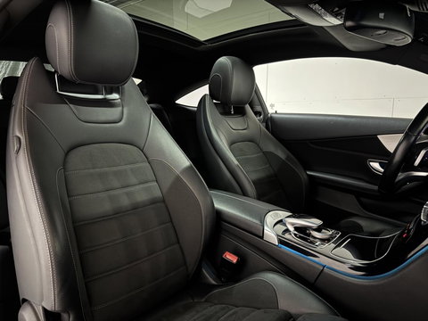 Mercedes-Benz C-Klasse Coupé 200 4MATIC AMG Pano 360° Sfeer Carplay