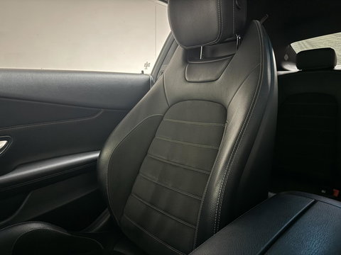 Mercedes-Benz C-Klasse Coupé 200 4MATIC AMG Pano 360° Sfeer Carplay