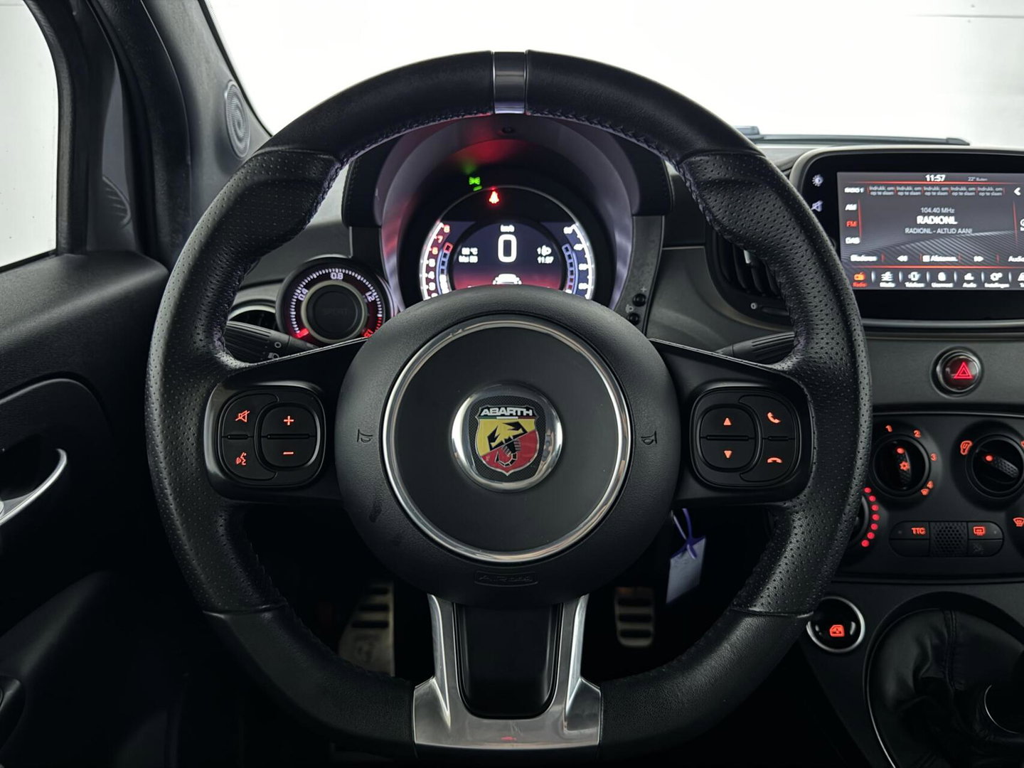 Fiat 500 1.4 T-Jet Abarth 595 Pista 160PK Leer Virtual Dealer Onderhouden