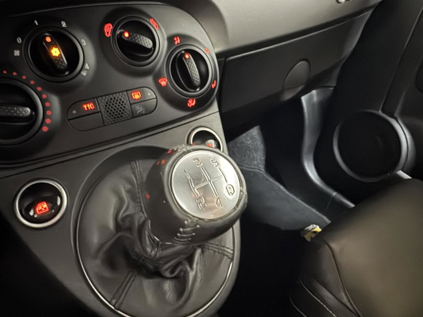 Fiat 500 1.4 T-Jet Abarth 595 Pista 160PK Leer Virtual Dealer Onderhouden