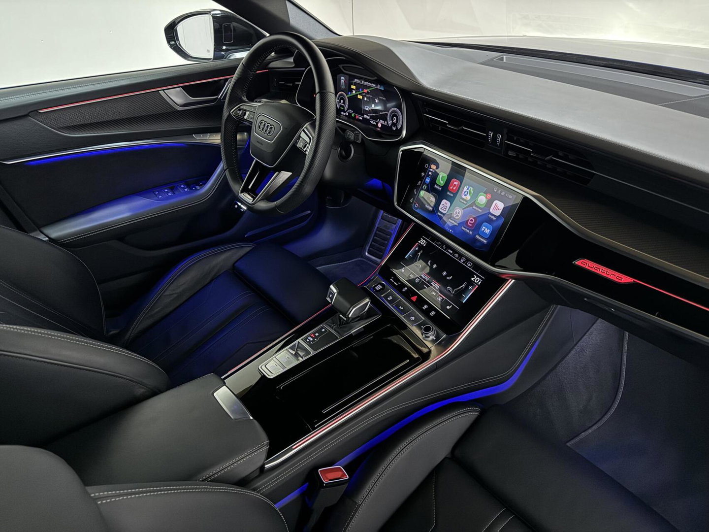 Audi A6 Avant 55 TFSIe Quattro Competition Pano Nachtzicht 360° HUD