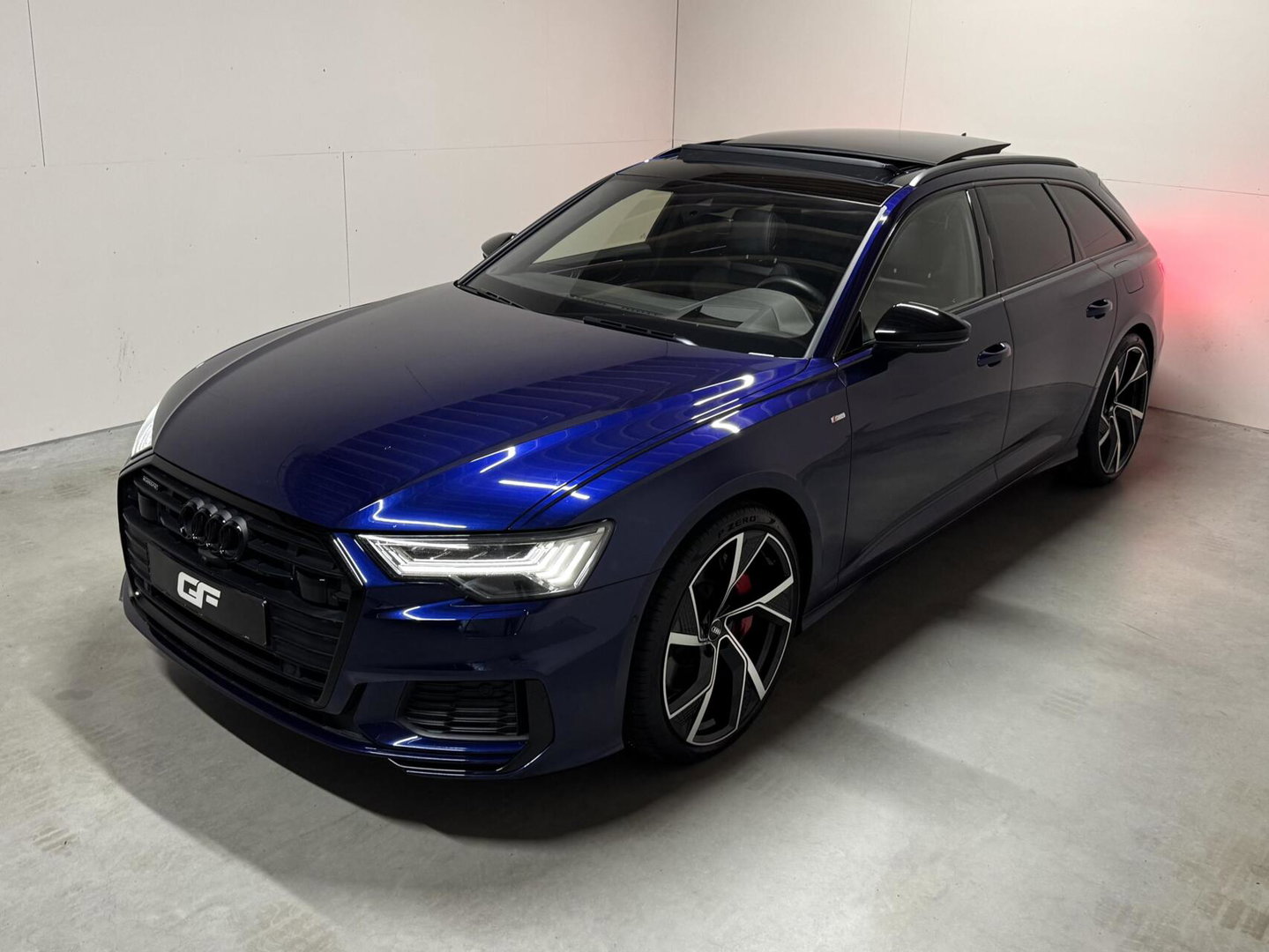 Audi A6 Avant 55 TFSIe Quattro Competition Pano Nachtzicht 360° HUD