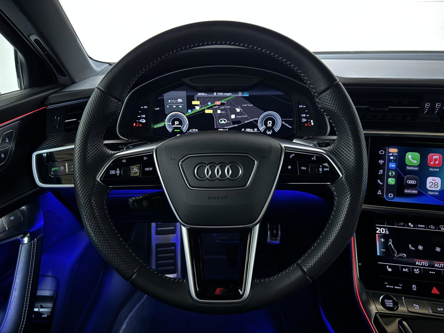 Audi A6 Avant 55 TFSIe Quattro Competition Pano Nachtzicht 360° HUD