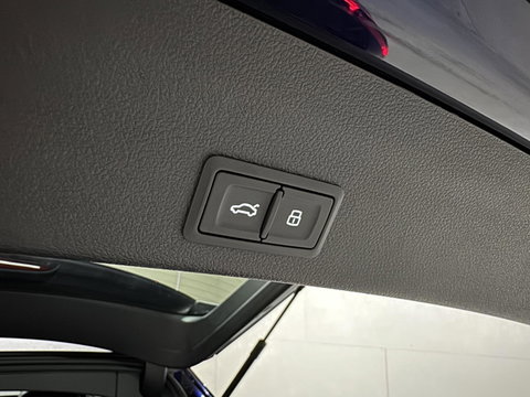 Audi A6 Avant 55 TFSIe Quattro Competition Pano Nachtzicht 360° HUD