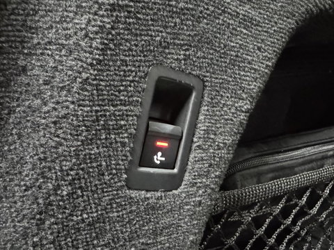Audi A6 Avant 55 TFSIe Quattro Competition Pano Nachtzicht 360° HUD