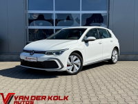 Volkswagen Golf - 1.4 eHybrid GTE 245PK | Digital Cockpit | Sportstoelen | LED | Stoelverwarming | Camera | CarPlay | Adaptive Cruise | Navigatie | Climate