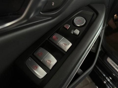 BMW 3 Serie Touring M3 xDrive Competition Milltek|H/K|HuD