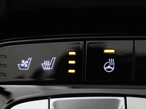 Hyundai Tucson 1.6 T-GDI PHEV Premium 4WD | SOH 96,5% | Stoelventilatie | Leder | Trekhaak | 360 Camera | Adaptive cruise | Krell Audio | Achterbankverwarming | Camera | Memory | Keyless | Plug In