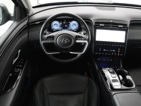 Hyundai Tucson 1.6 T-GDI PHEV Premium 4WD | SOH 96,5% | Stoelventilatie | Leder | Trekhaak | 360 Camera | Adaptive cruise | Krell Audio | Achterbankverwarming | Camera | Memory | Keyless | Plug In