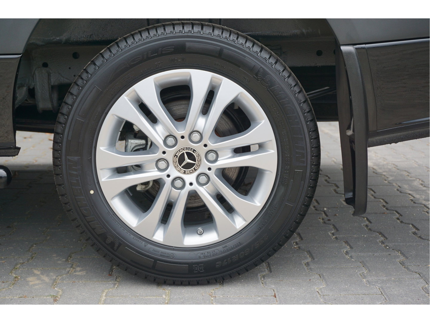 Mercedes-Benz Sprinter 317CDI Pro L2H2 BPM VRIJ!! 10.25" Mbux 17" LM, Gev. Stoel, 3.5T Trekgewicht, LED!! NR. A574*