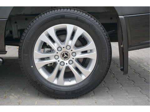Mercedes-Benz Sprinter 317CDI Pro L2H2 BPM VRIJ!! 10.25" Mbux 17" LM, Gev. Stoel, 3.5T Trekgewicht, LED!! NR. A574*