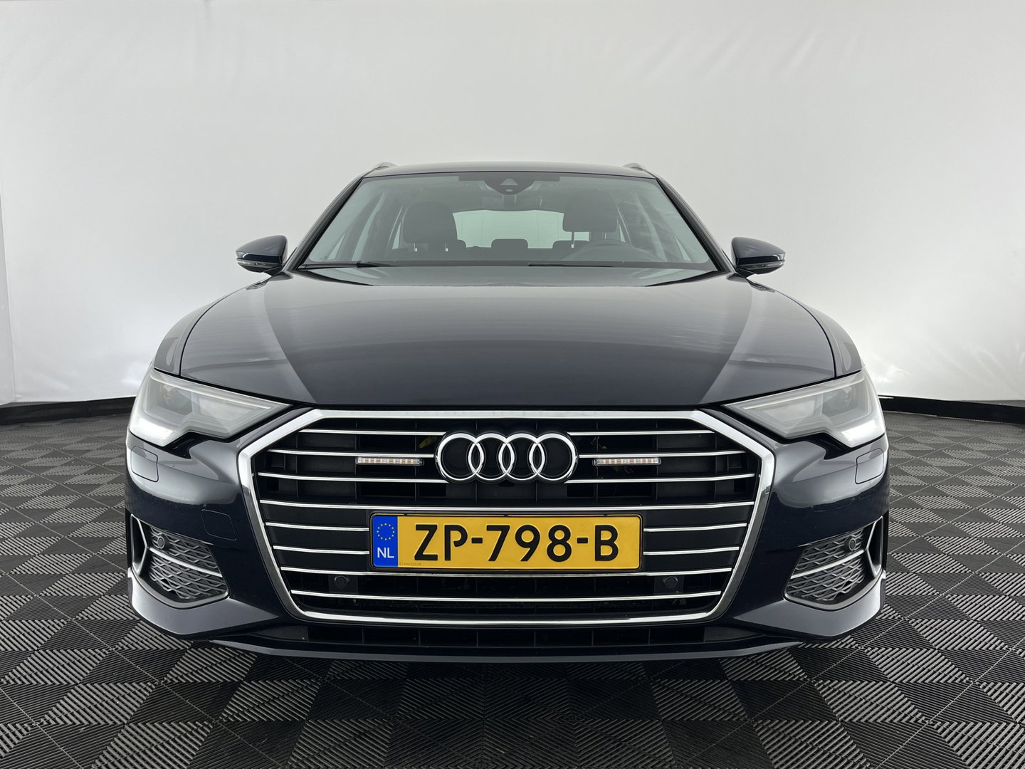 Audi A6 Avant 40 TDI Sport Lease Edition MHEV Aut. *FULL-LED | HEATED-SPORTSEATS | MEMORY-PACK | DIGI-COCKPIT | NAVI-FULLMAP | CARPLAY | AUDI-SOUND | SHIFTPADDLES | TOWBAR | 20''ALU*