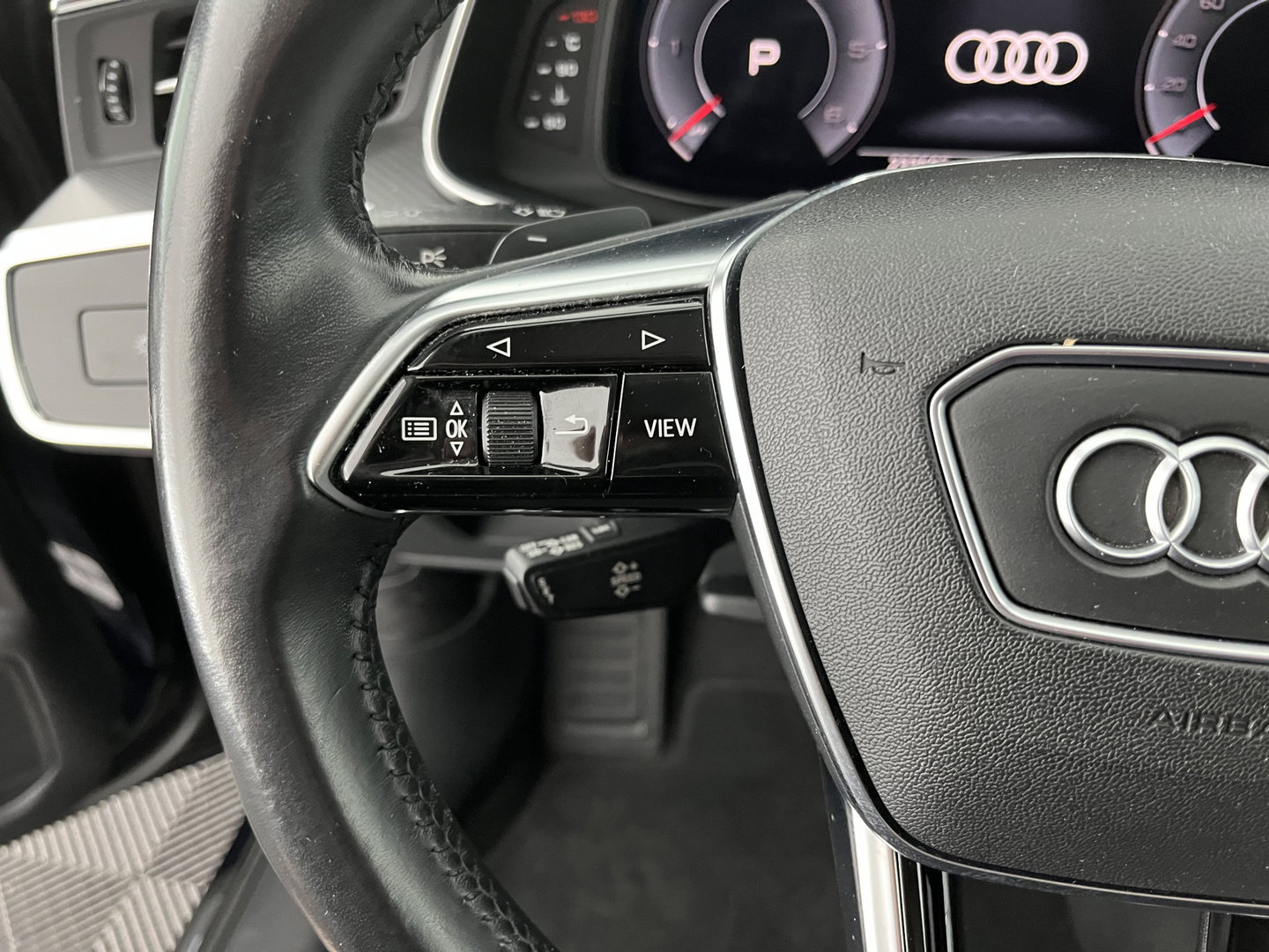 Audi A6 Avant 40 TDI Sport Lease Edition MHEV Aut. *FULL-LED | HEATED-SPORTSEATS | MEMORY-PACK | DIGI-COCKPIT | NAVI-FULLMAP | CARPLAY | AUDI-SOUND | SHIFTPADDLES | TOWBAR | 20''ALU*
