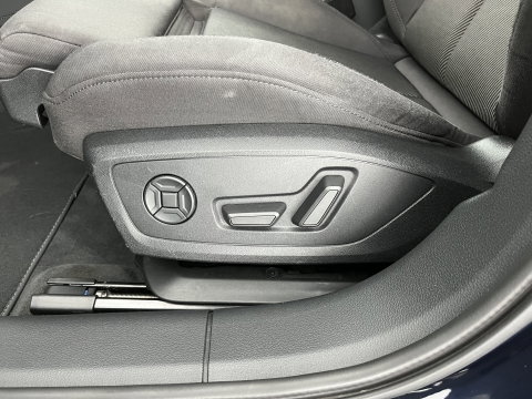 Audi A6 Avant 40 TDI Sport Lease Edition MHEV Aut. *FULL-LED | HEATED-SPORTSEATS | MEMORY-PACK | DIGI-COCKPIT | NAVI-FULLMAP | CARPLAY | AUDI-SOUND | SHIFTPADDLES | TOWBAR | 20''ALU*