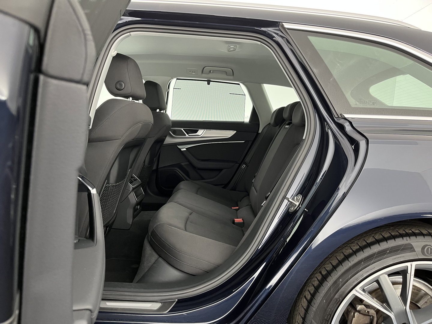 Audi A6 Avant 40 TDI Sport Lease Edition MHEV Aut. *FULL-LED | HEATED-SPORTSEATS | MEMORY-PACK | DIGI-COCKPIT | NAVI-FULLMAP | CARPLAY | AUDI-SOUND | SHIFTPADDLES | TOWBAR | 20''ALU*