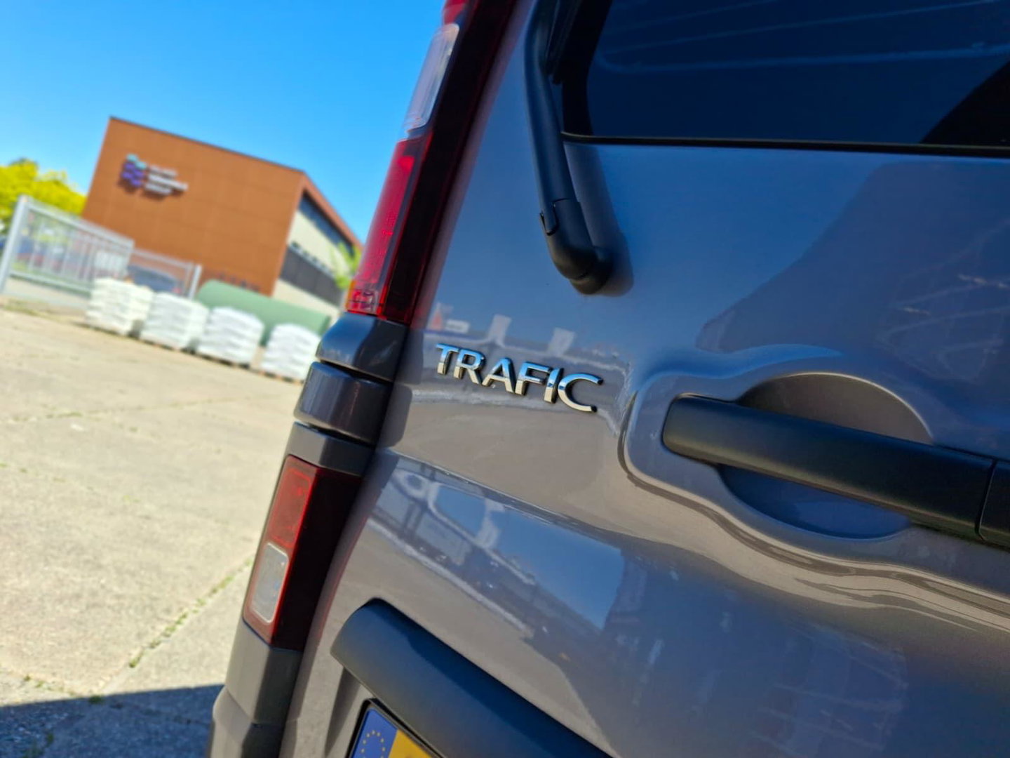 Renault Trafic 2.0 dCi 170 T29 L2H1 DC Luxe MARGE | AUT | R-LINK | LED | CAMERA