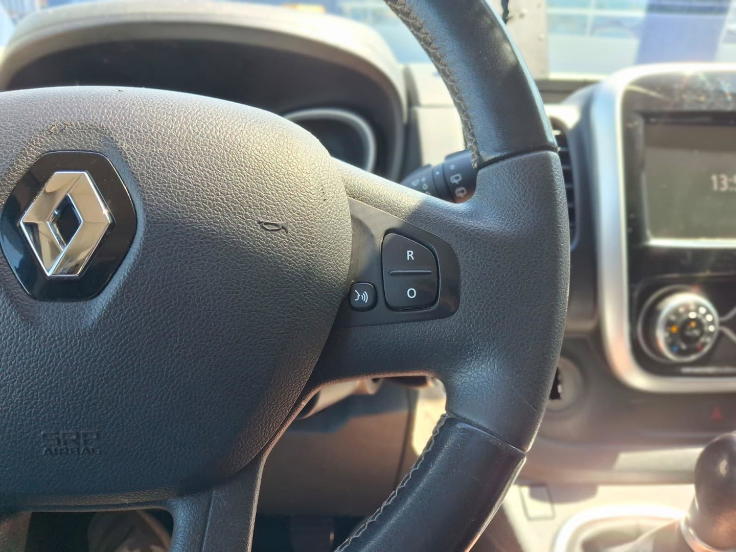 Renault Trafic 2.0 dCi 170 T29 L2H1 DC Luxe MARGE | AUT | R-LINK | LED | CAMERA