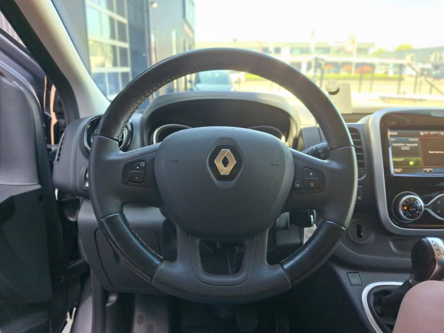 Renault Trafic 2.0 dCi 170 T29 L2H1 DC Luxe MARGE | AUT | R-LINK | LED | CAMERA