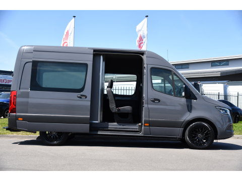 Mercedes-Benz Sprinter 317 1.9 CDI L2H2 DC PB Edition Camera, Cruise, Carplay, 170pk, LED, 3500kg Trekhaak, Automaat, Sensoren, Multimedia, Uniek!