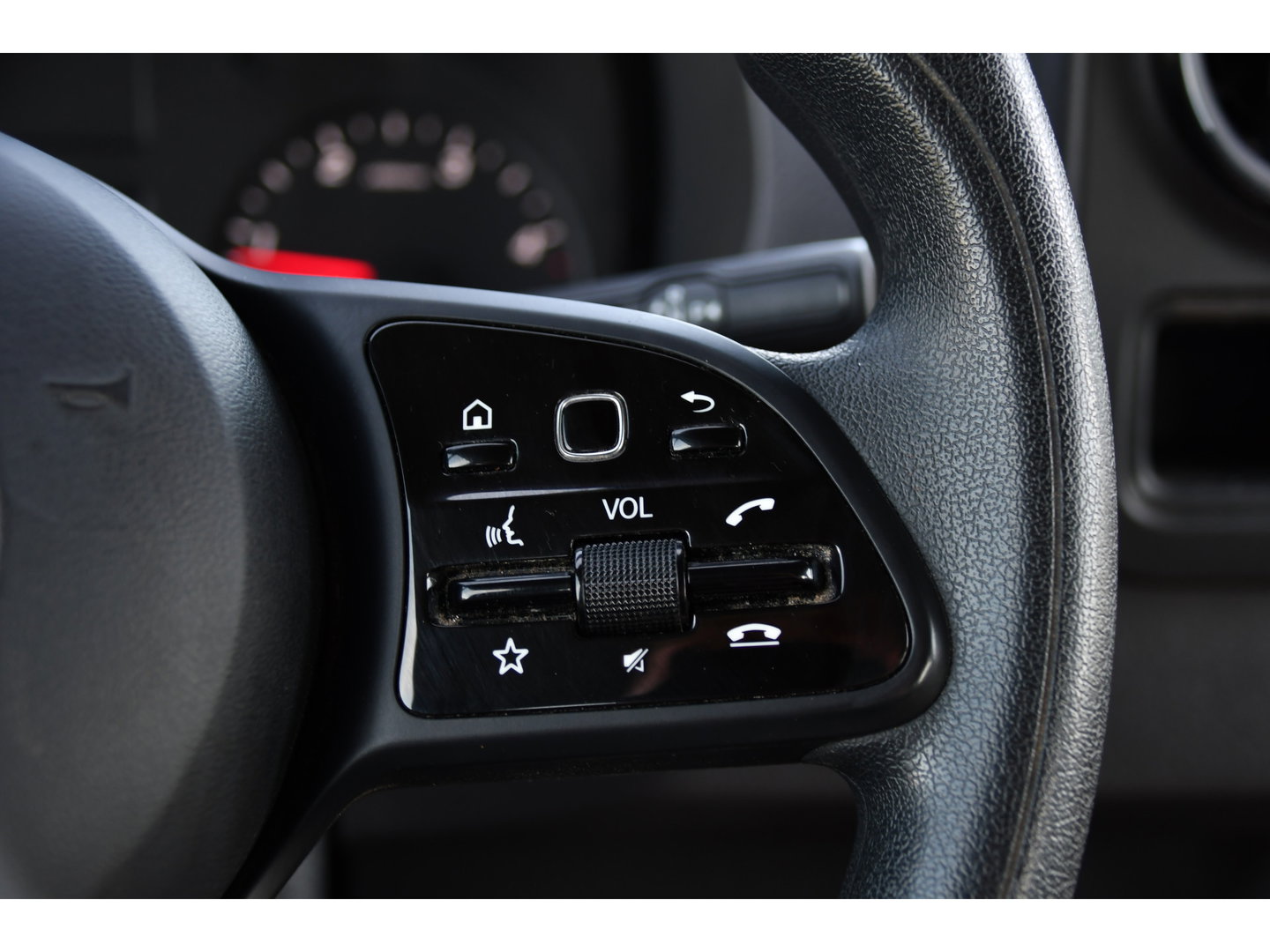 Mercedes-Benz Sprinter 317 1.9 CDI L2H2 DC PB Edition Camera, Cruise, Carplay, 170pk, LED, 3500kg Trekhaak, Automaat, Sensoren, Multimedia, Uniek!