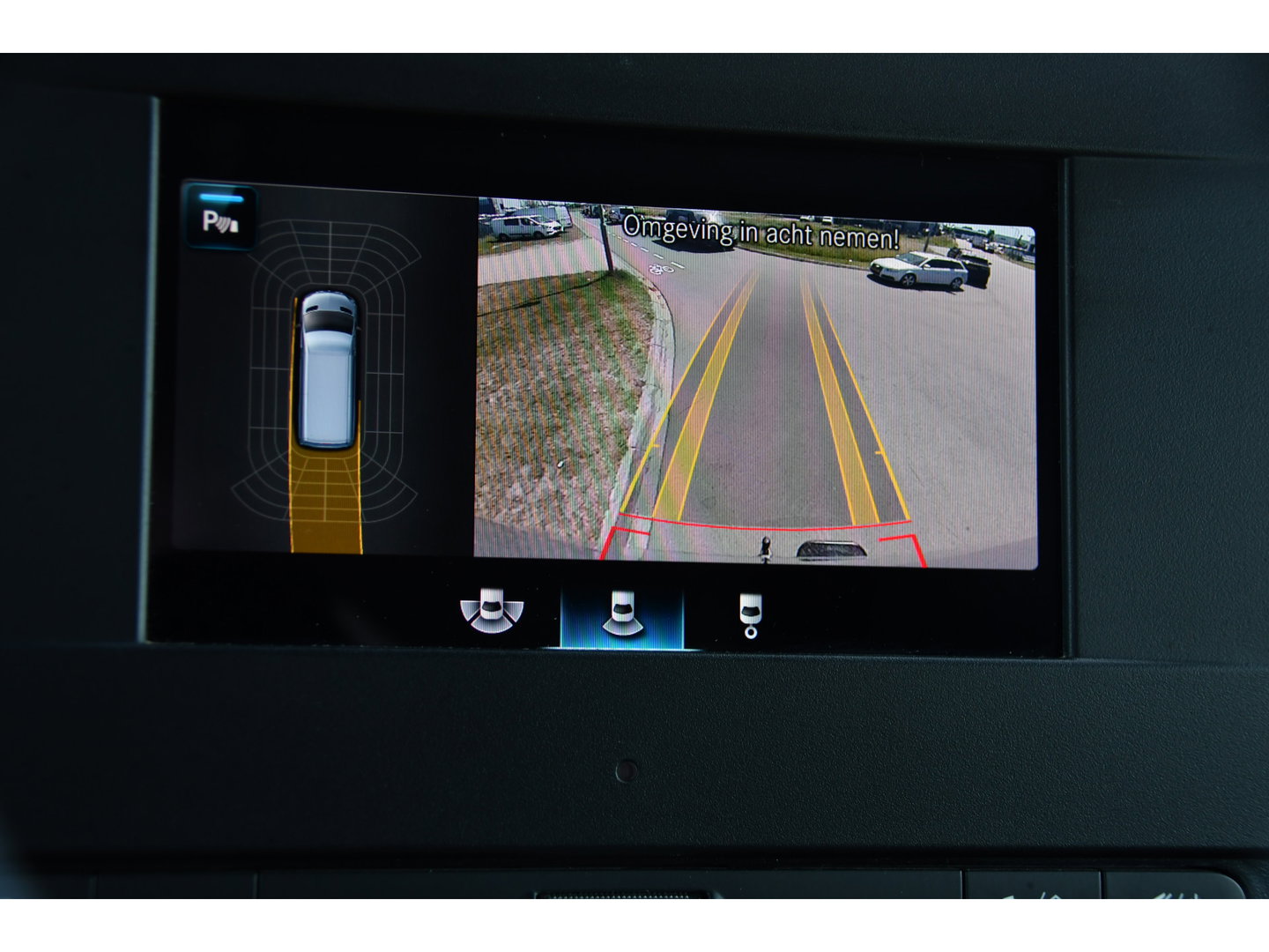 Mercedes-Benz Sprinter 317 1.9 CDI L2H2 DC PB Edition Camera, Cruise, Carplay, 170pk, LED, 3500kg Trekhaak, Automaat, Sensoren, Multimedia, Uniek!