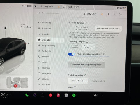 Tesla Model Y Long Range AWD 75 kWh [ 3-Fase ] {SOH-91%} (INCL.BTW)  Aut. *PANO | LEATHER | AUTO-PILOT | NAVI-FULLMAP | MATRIX-LED | KEYLESS | CAMERA | DAB+ | HEATED-COMFORTSEATS | PRIVACYGLASS | TOPVIEW*