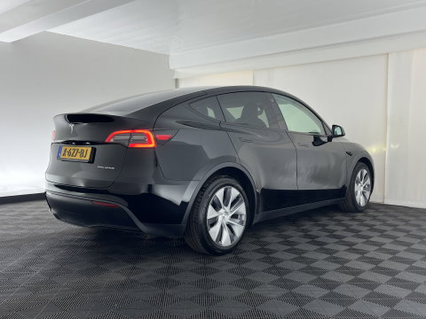 Tesla Model Y Long Range AWD 75 kWh [ 3-Fase ] {SOH-91%} (INCL.BTW)  Aut. *PANO | LEATHER | AUTO-PILOT | NAVI-FULLMAP | MATRIX-LED | KEYLESS | CAMERA | DAB+ | HEATED-COMFORTSEATS | PRIVACYGLASS | TOPVIEW*