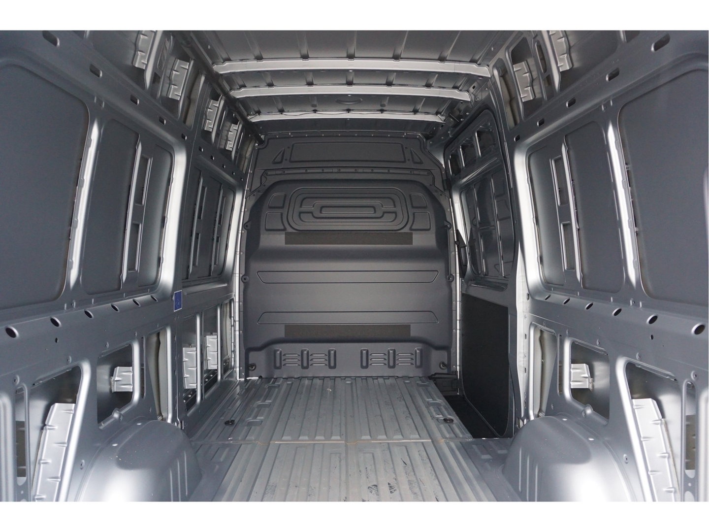 Mercedes-Benz Sprinter 317CDI Pro L2H2 BPM VRIJ!! 10.25" Mbux Cam, Gev. Stoel, 3.5T Trekgewicht, LED!! NR. A