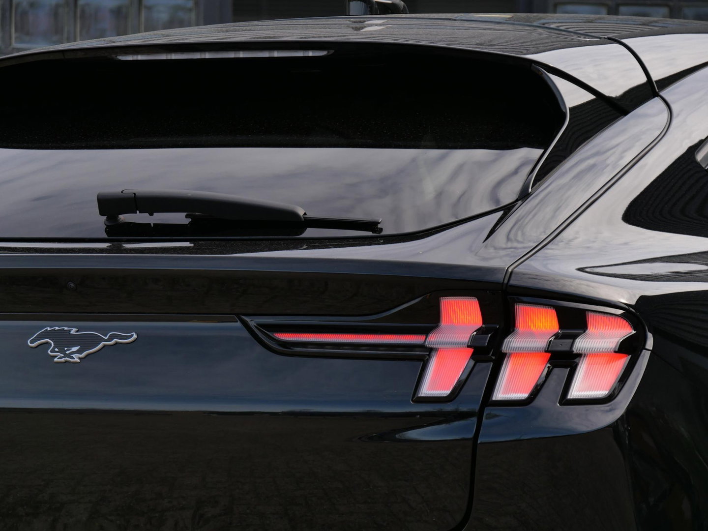 Ford Mustang Mach-E EXTENDED RWD 98kWh/ TECHNOLOGY PACK PLUS/ SOH 94%